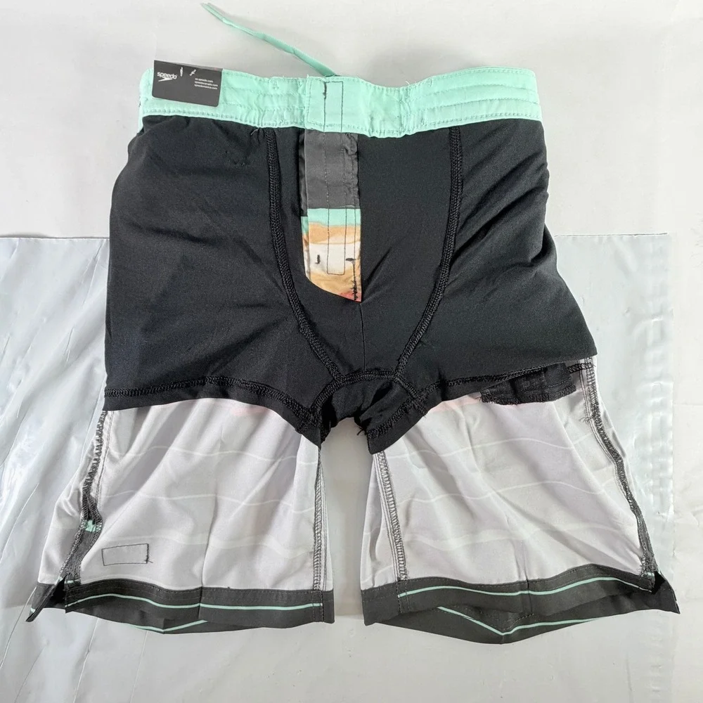 Speedo Eco Hydro Square Leg Swim Board Shorts Volcanic Ash Striped Small NWT‎